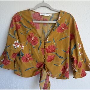 ASTR The Label Women’s Large Crop Top Tie Front Floral V-Neck Button Front Boho